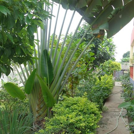 Santos'S House Hotel Sao Tome Exterior photo